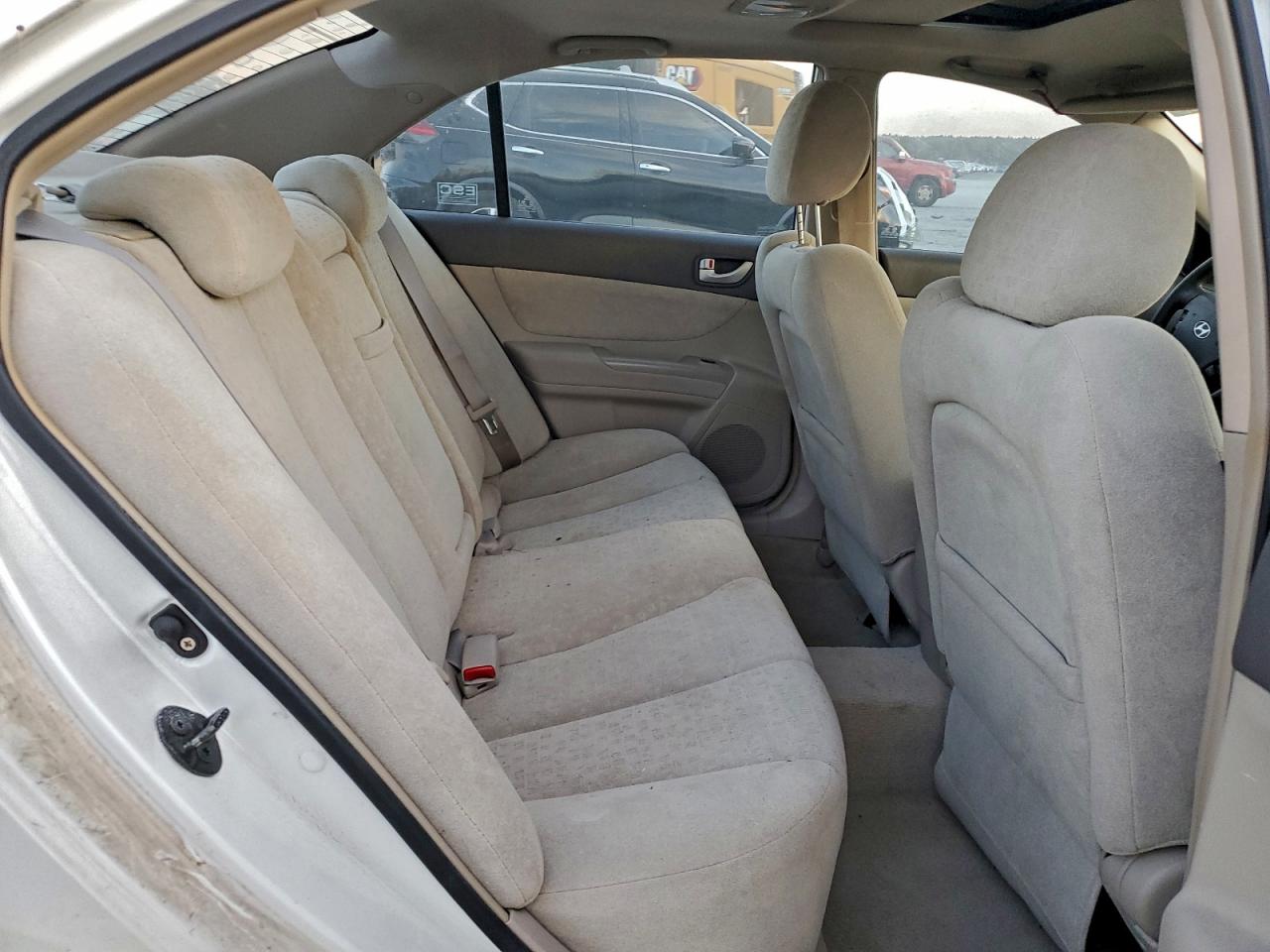 Hyundai SONATA Gls Image 8