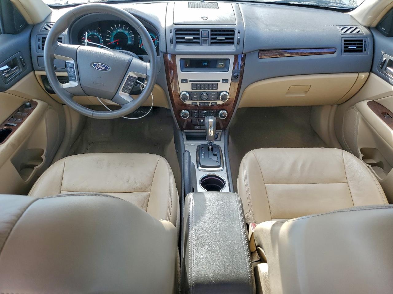 Ford Fusion Sel Image 4