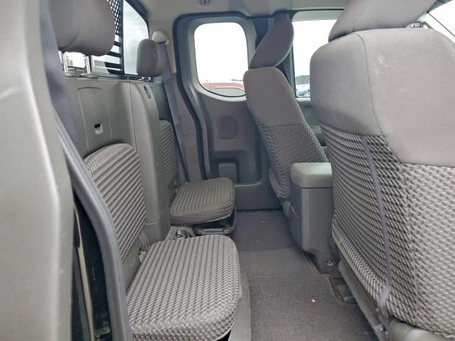 Nissan Frontier S Image 9