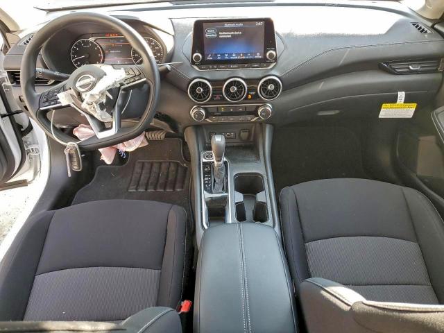 Nissan Sentra Sv Image 9