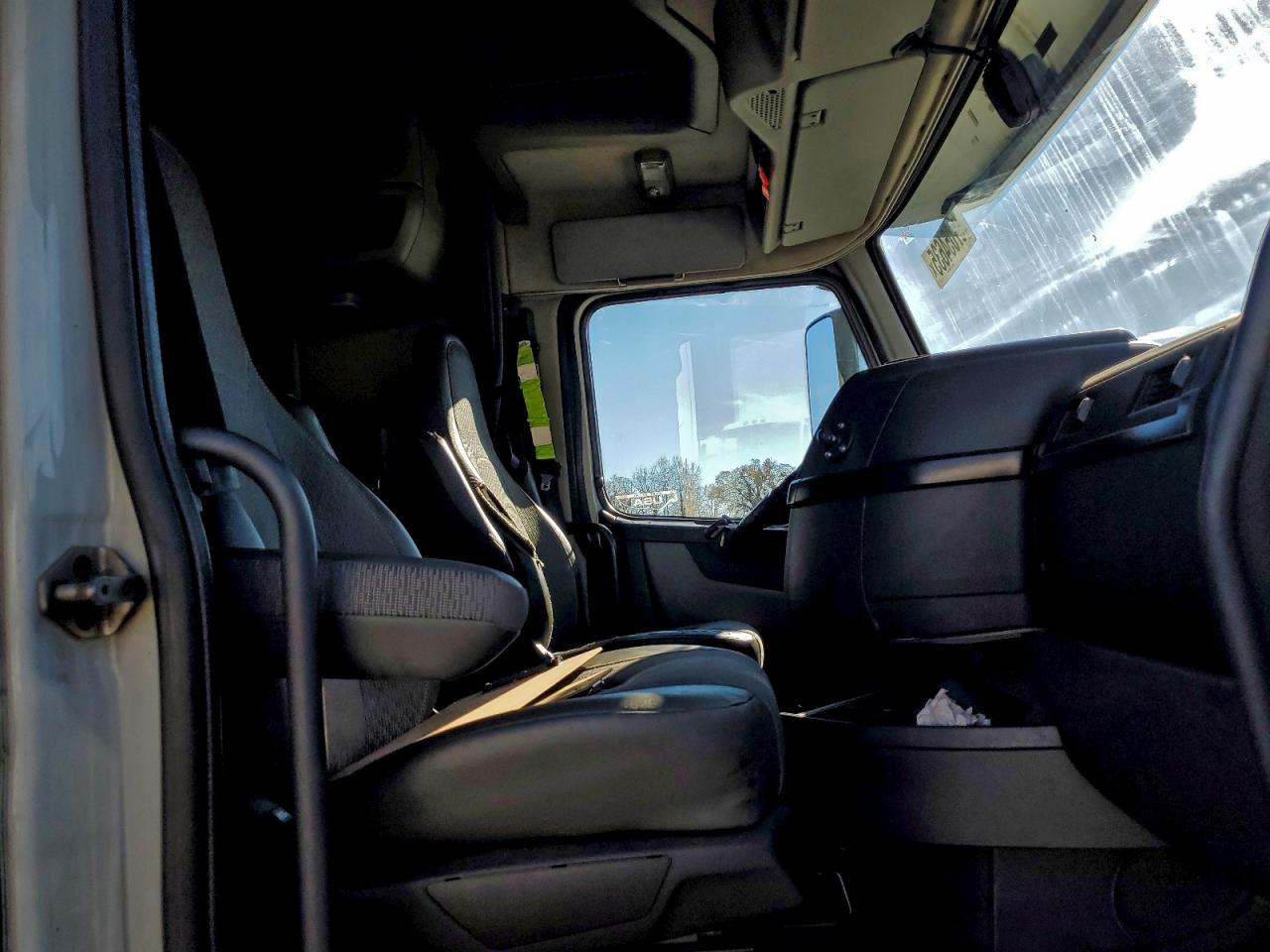 Volvo Vn Vnl Image 4