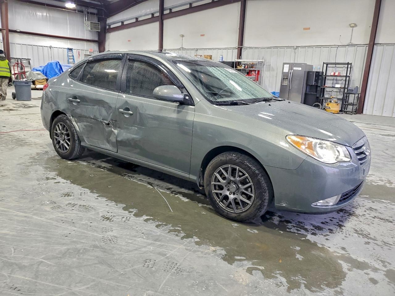 Hyundai ELANTRA Blue Image 2