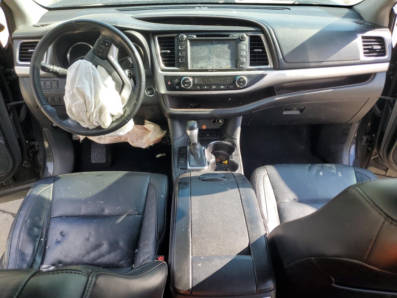 Toyota Highlander Xle Image 6