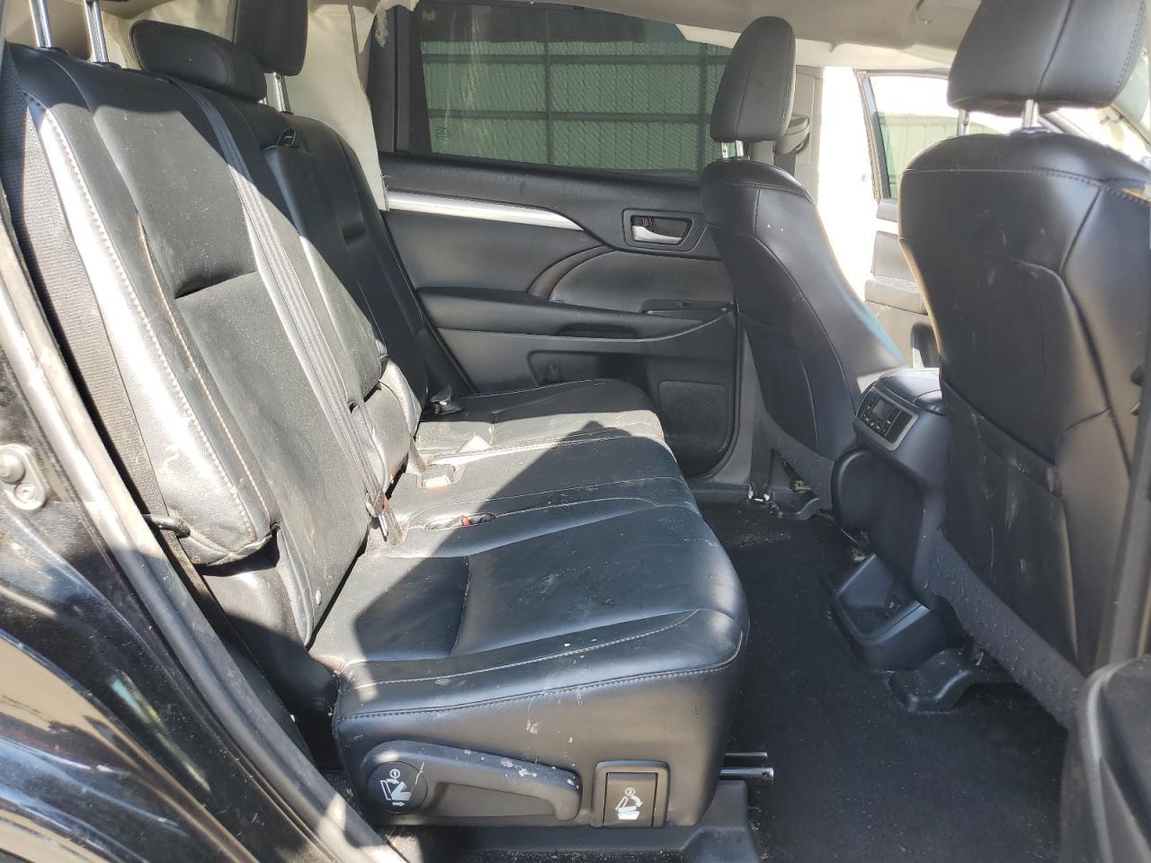 Toyota Highlander Xle Image 3