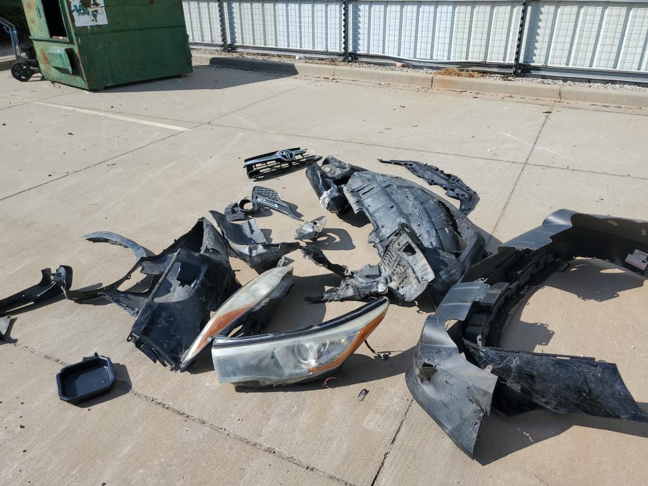 Toyota Highlander Xle Image 2