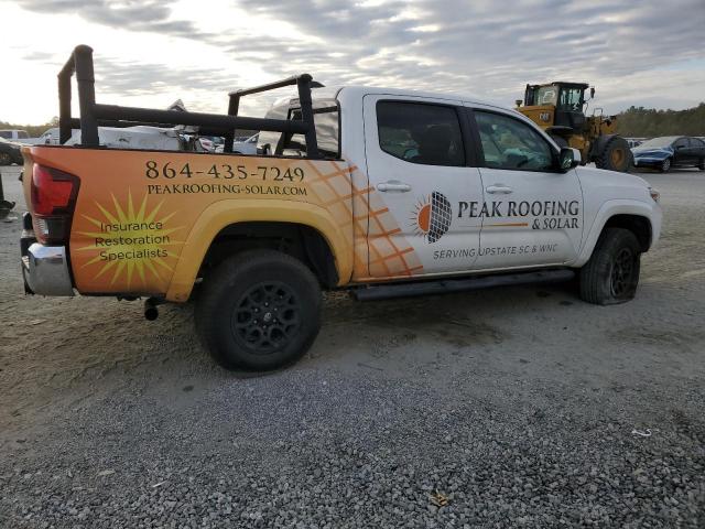 Toyota Tacoma Double Cab Image 9