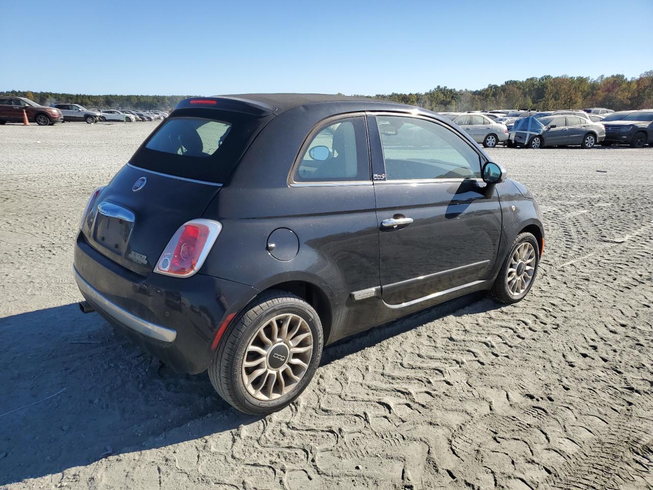 FIAT 500 Lounge Image 9