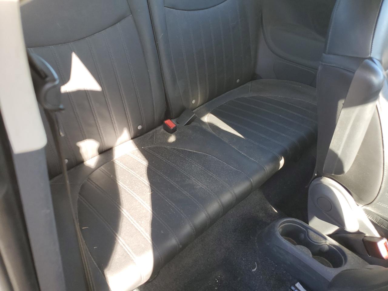 FIAT 500 Lounge Image 6