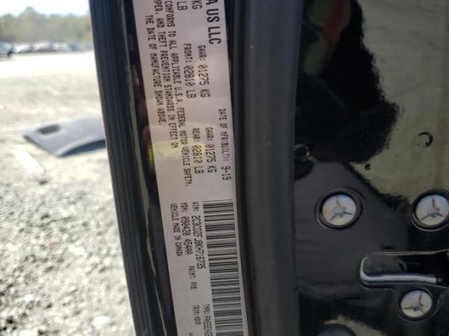 Dodge Challenger R/t Scat Pack Image 9