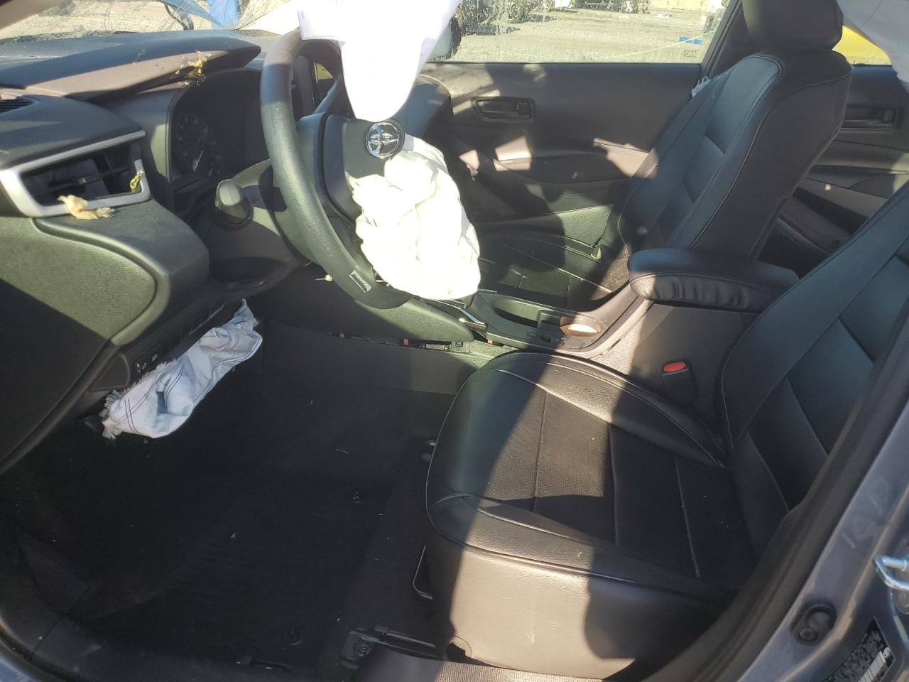 Toyota Corolla Le Image 3