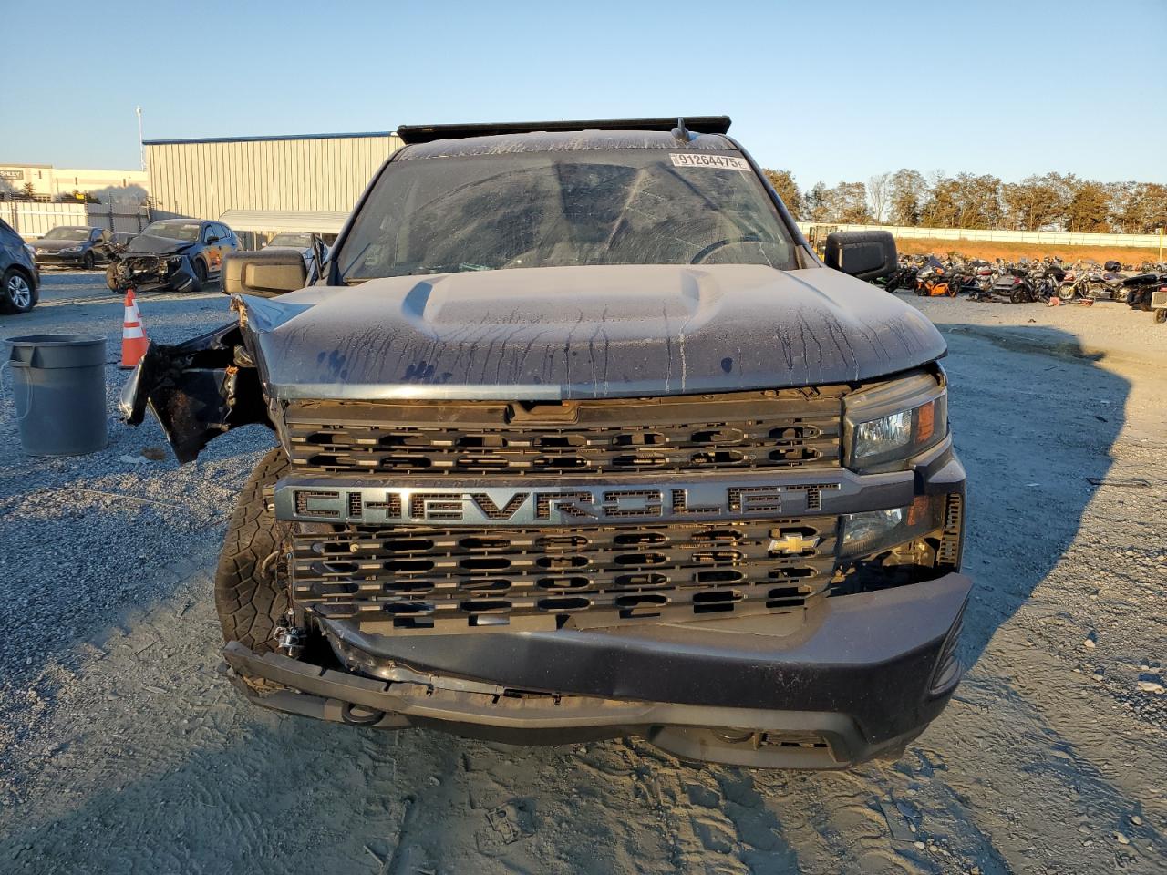 Chevrolet Silverado K1500 Custom Image 11