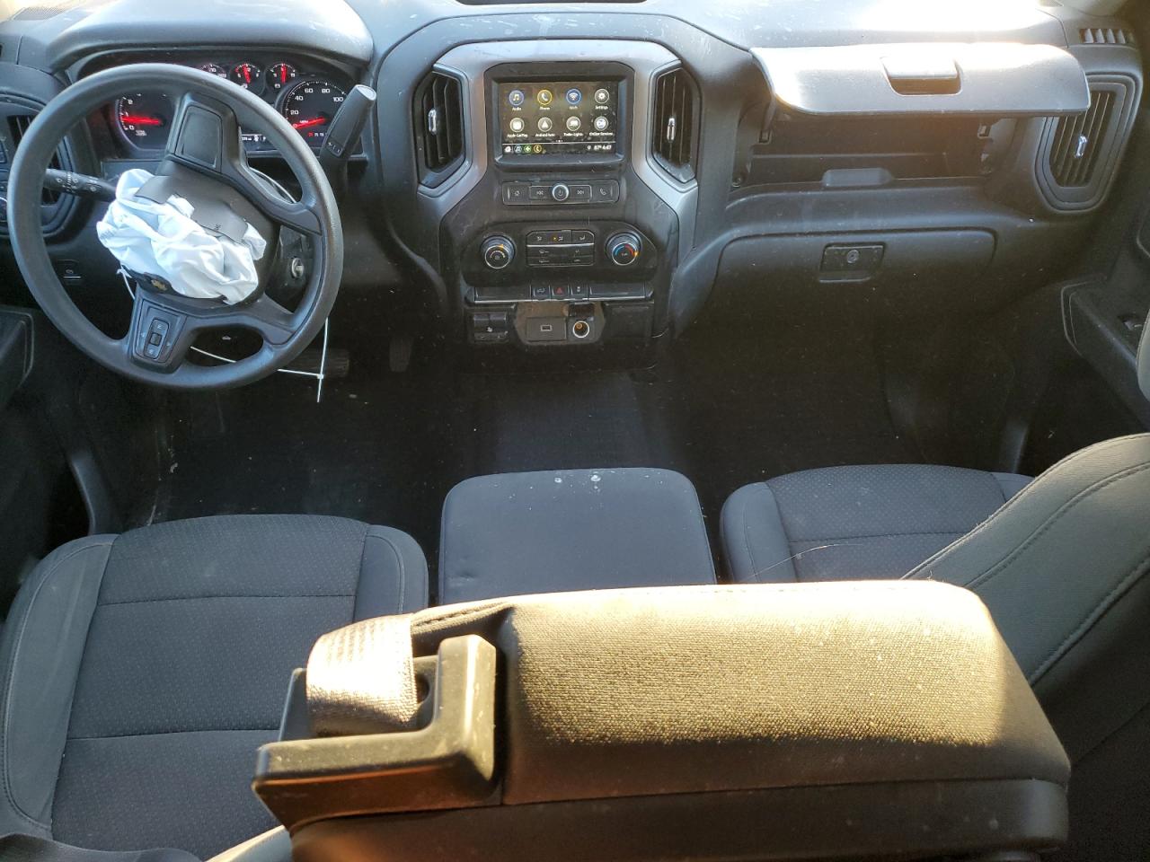 Chevrolet Silverado K1500 Custom Image 5