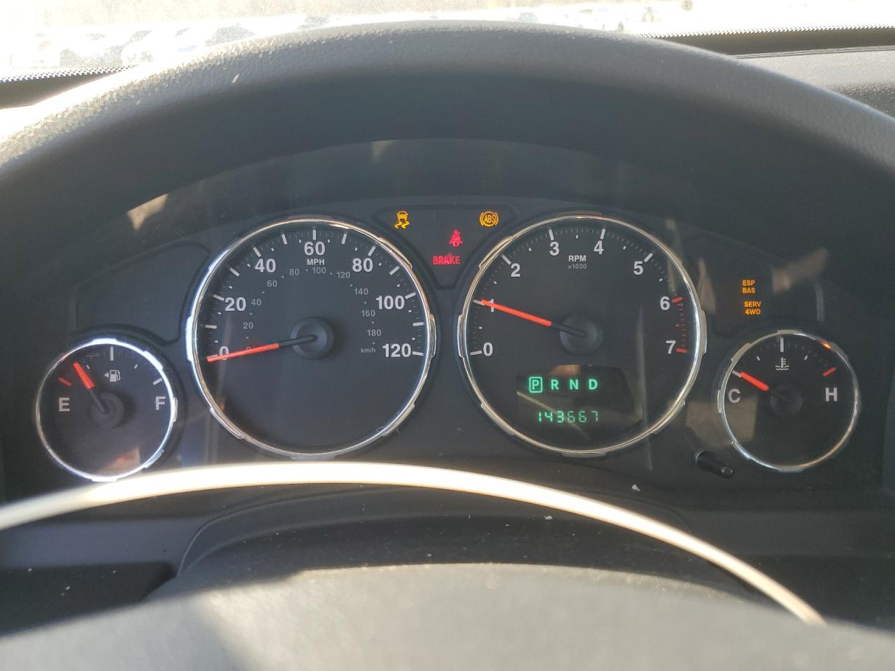 Jeep Liberty Sport Image 11