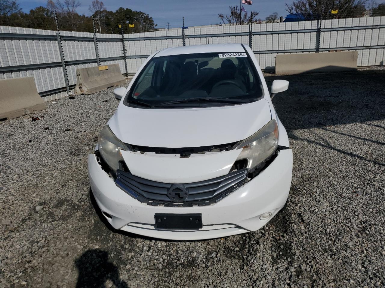 Nissan Versa S Image 5
