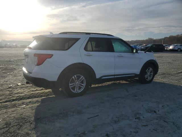 Ford Explorer Xlt Image 3