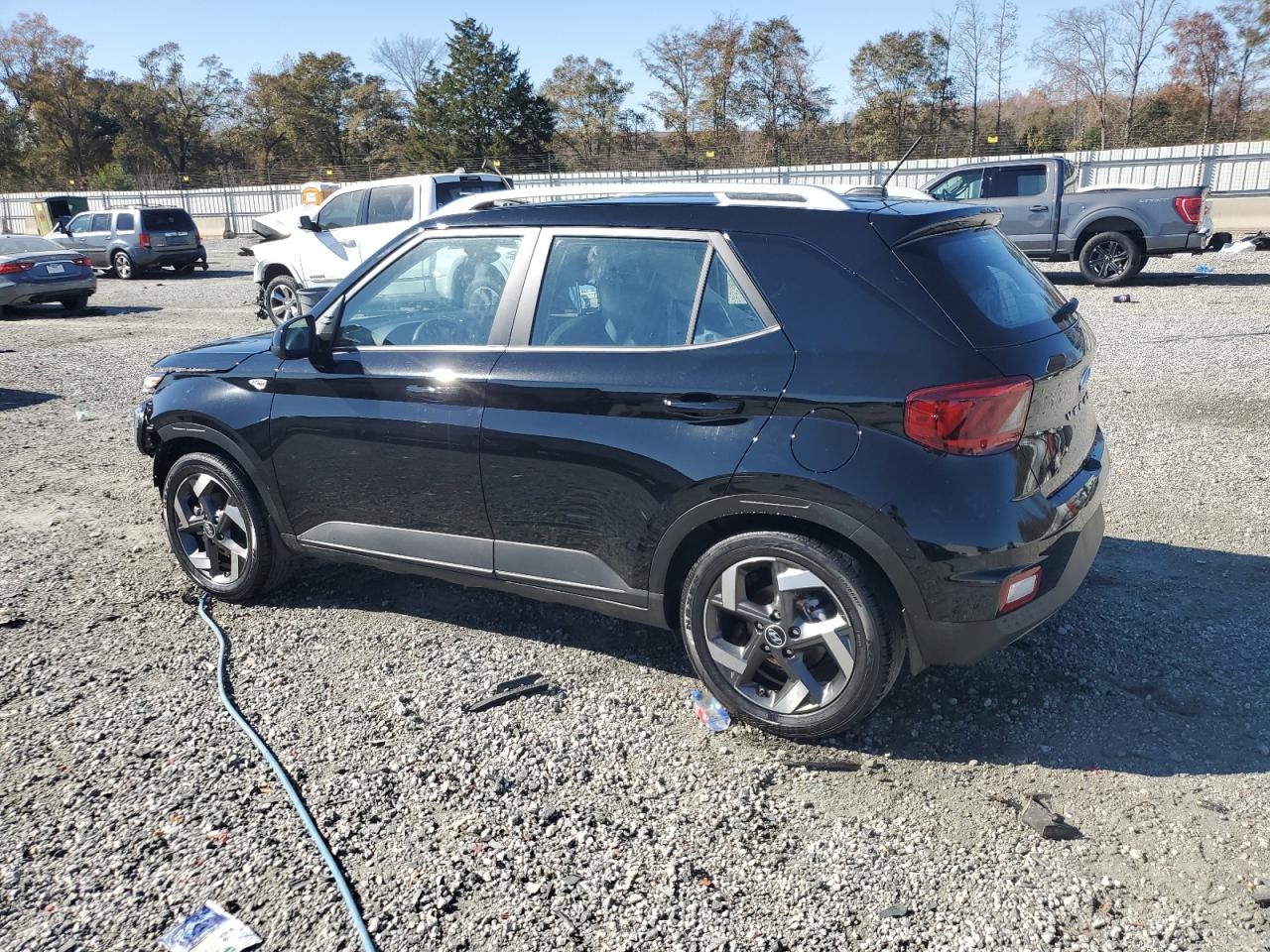 Hyundai VENUE Sel Image 6