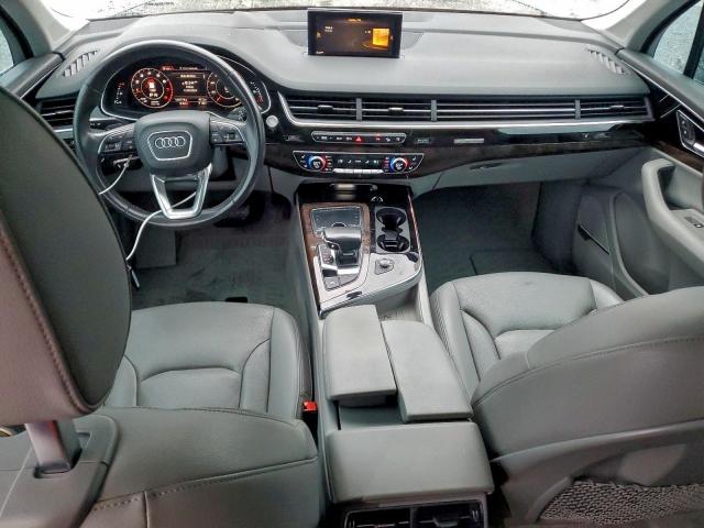Audi Q7 Prestige Image 11