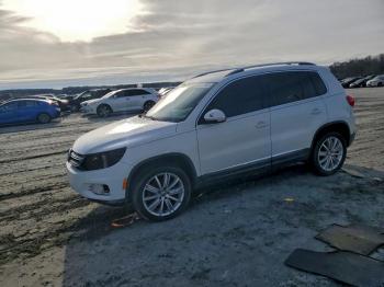  Salvage Volkswagen Tiguan