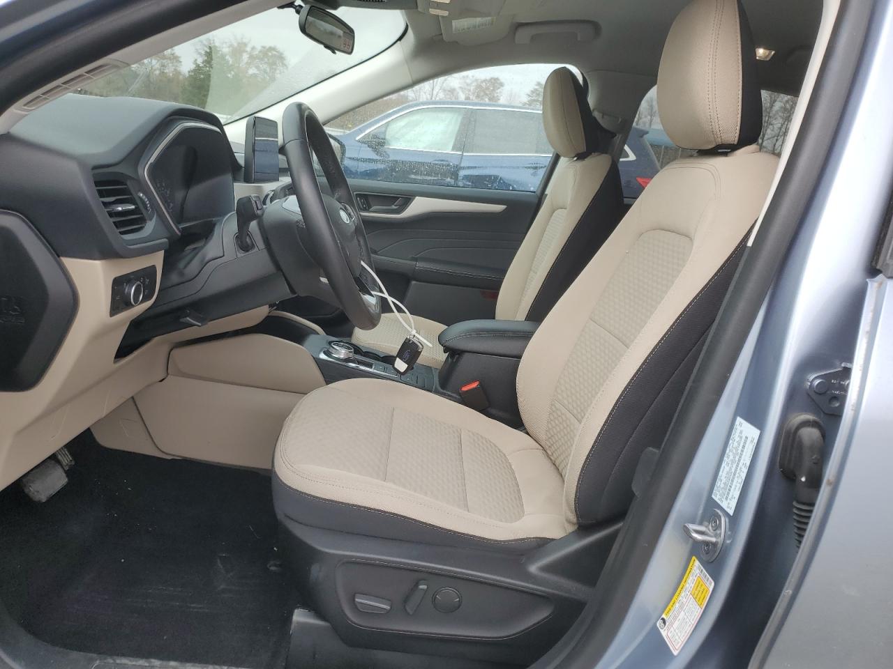 Ford Escape Se Image 8