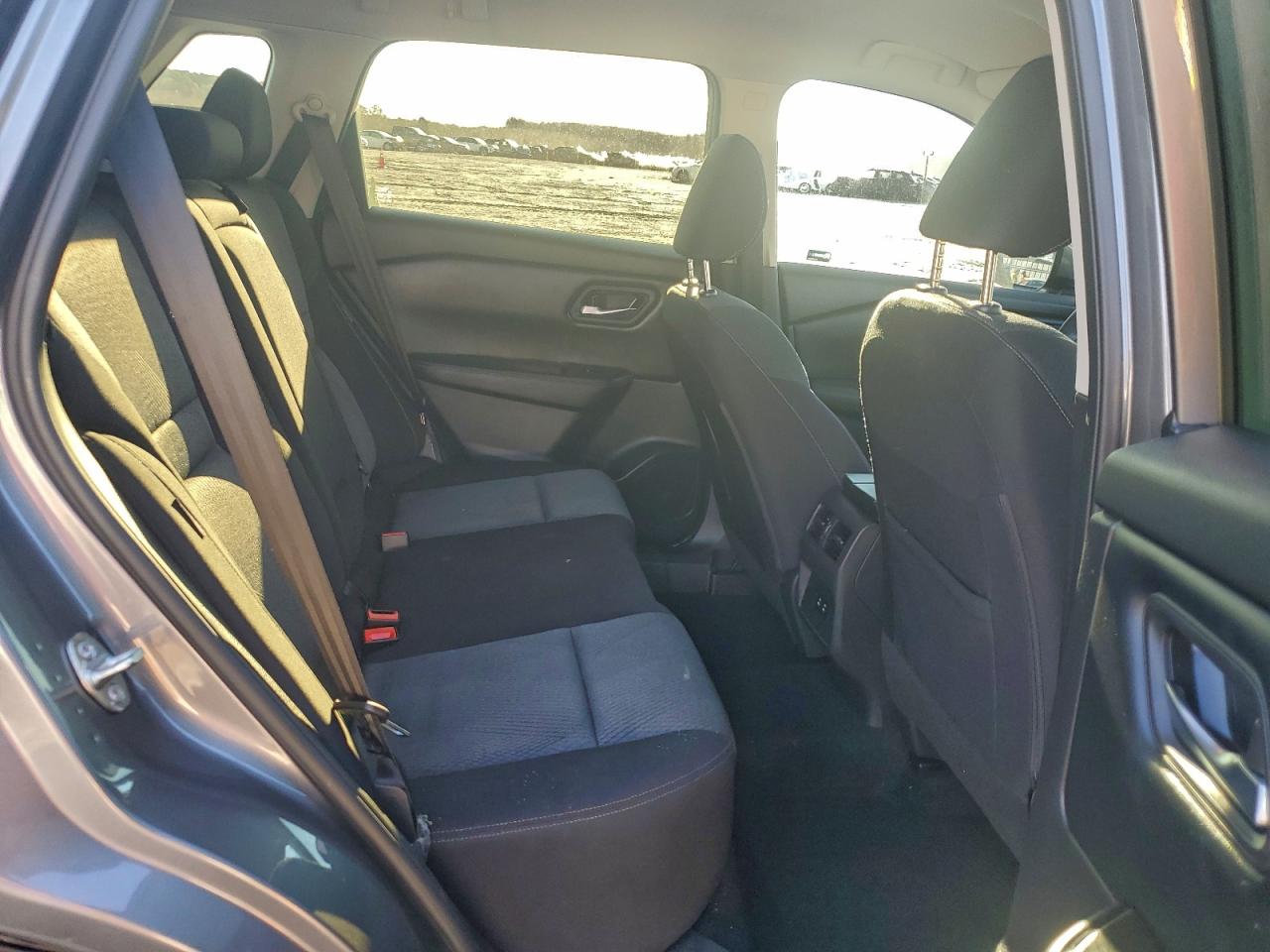 Nissan Rogue Sv Image 9