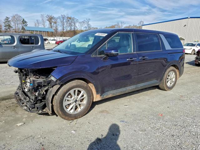  Salvage Kia Carnival
