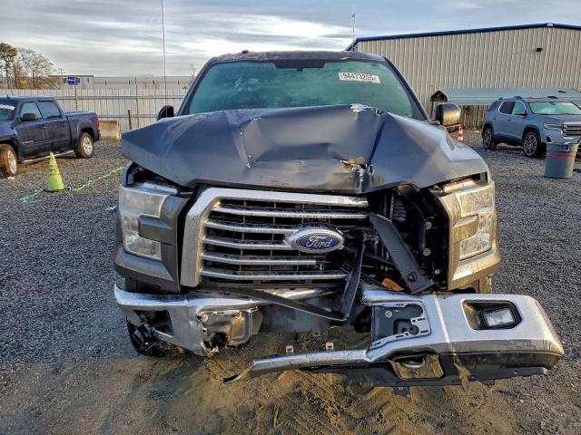 Ford F-150 Supercrew Image 9