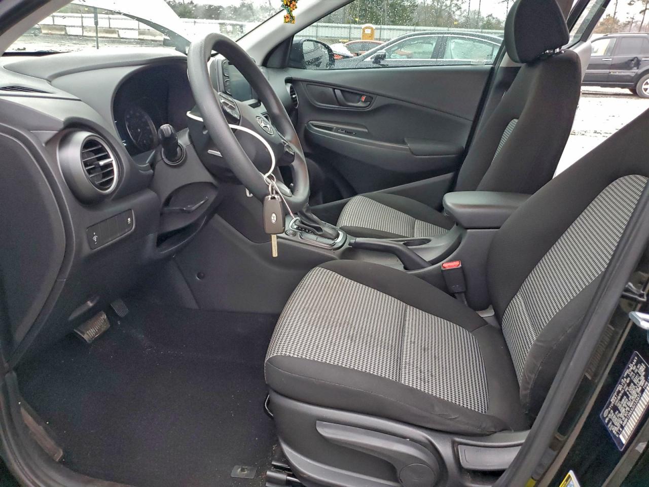 Hyundai KONA Se Image 8