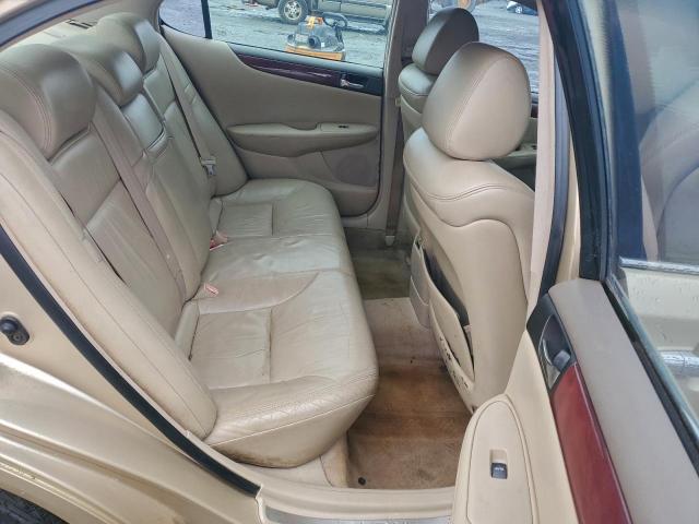 Lexus Es 300 Image 12