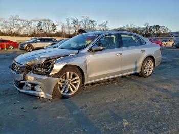  Salvage Volkswagen Passat