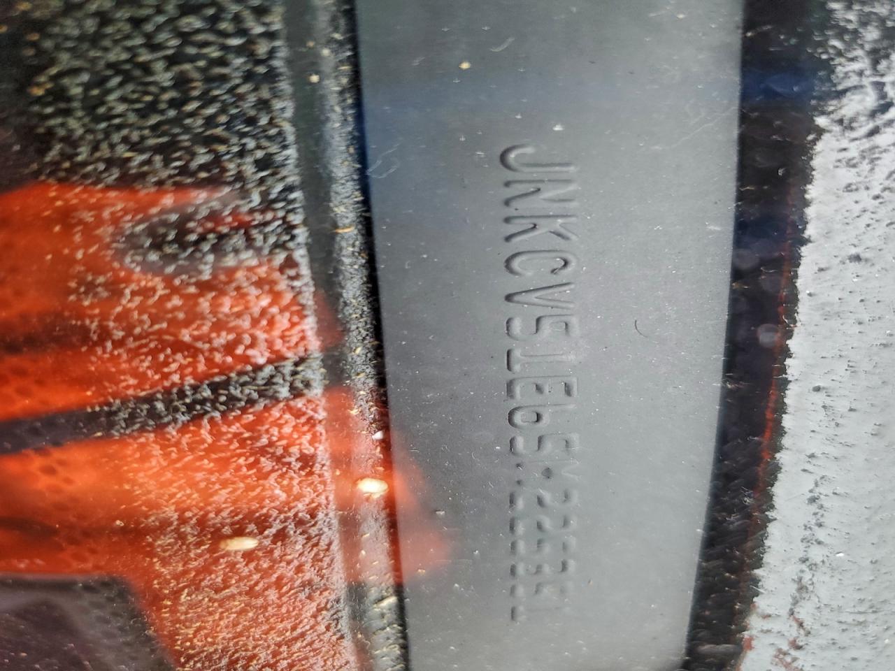 INFINITI G35 Image 9