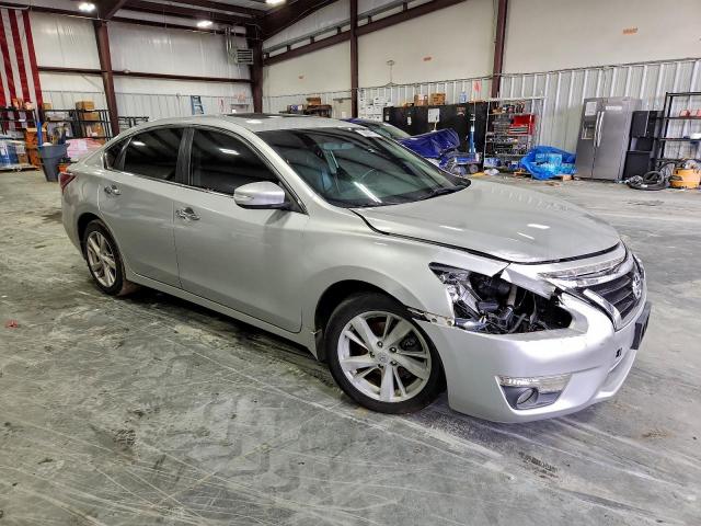 Nissan Altima 2.5 Image 6