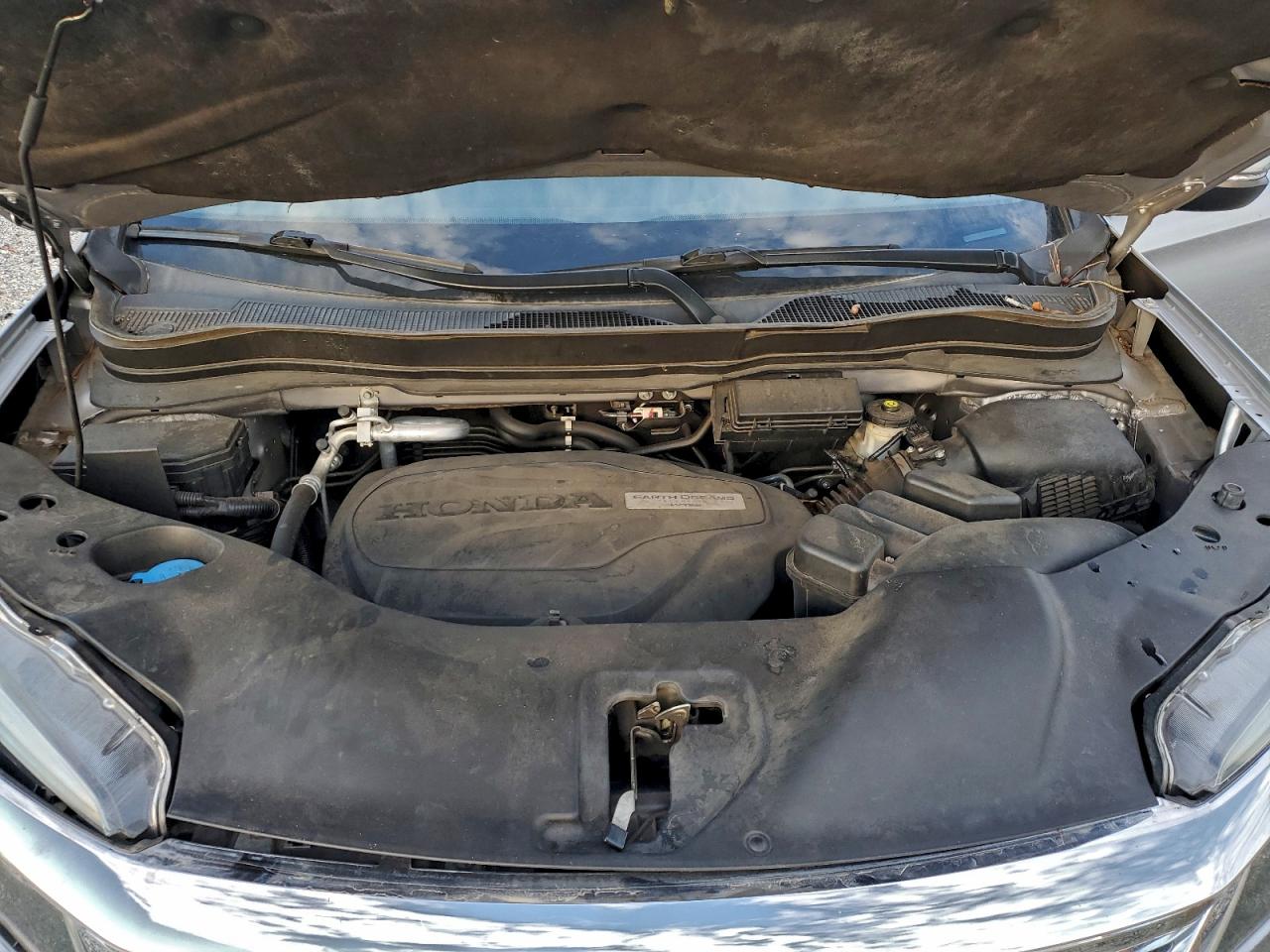 Honda Pilot Ex Image 4