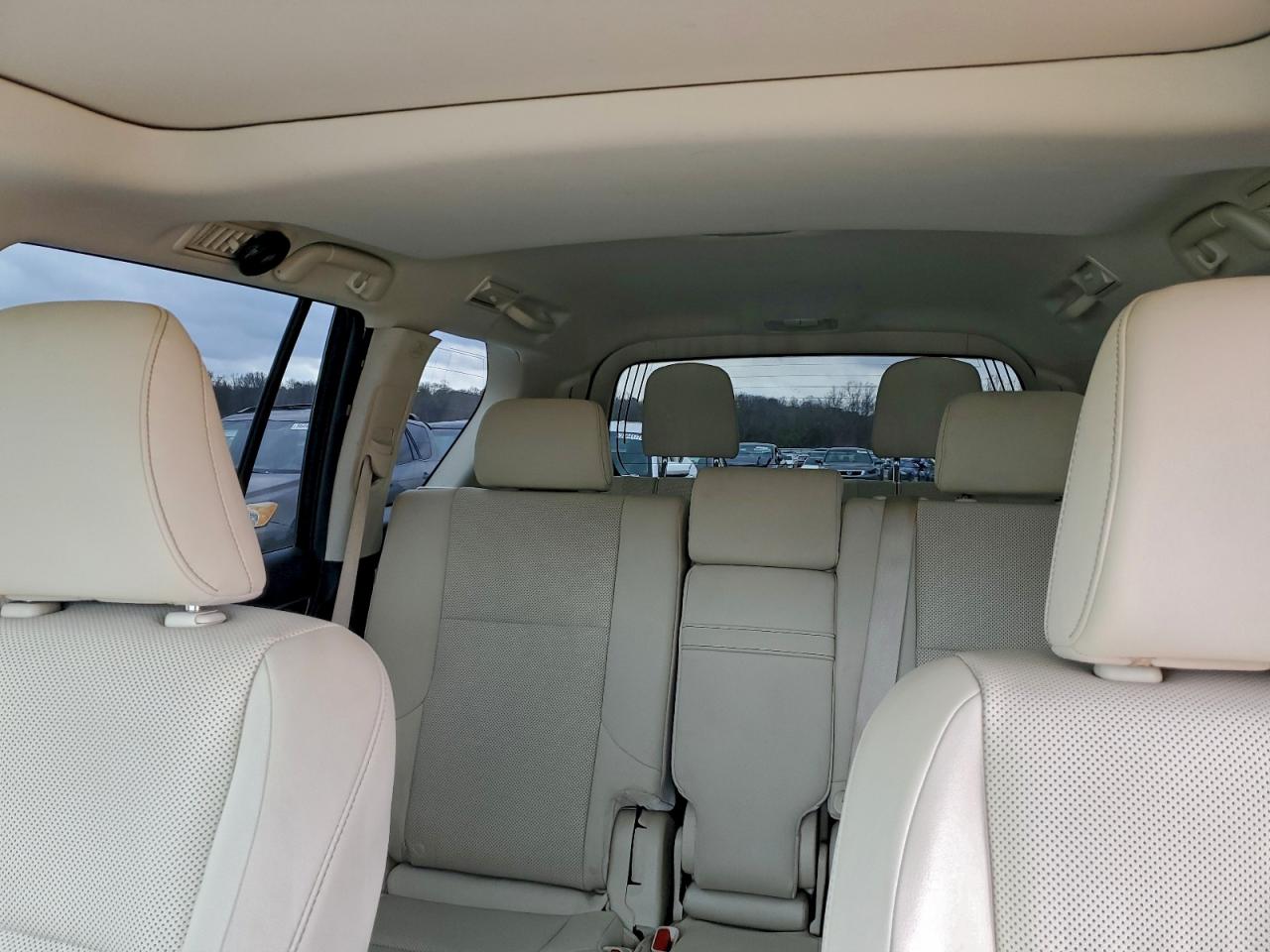 Lexus Gx 460 Premium Image 12