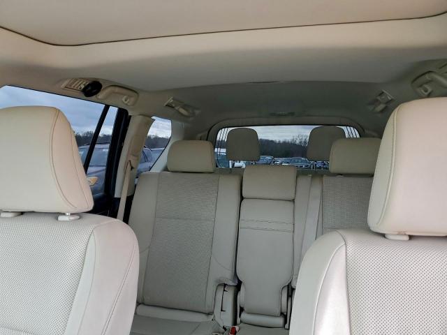Lexus Gx 460 Premium Image 12
