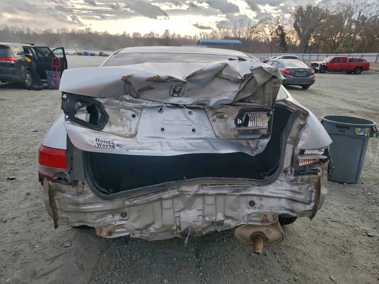 Honda Accord Lx Image 11