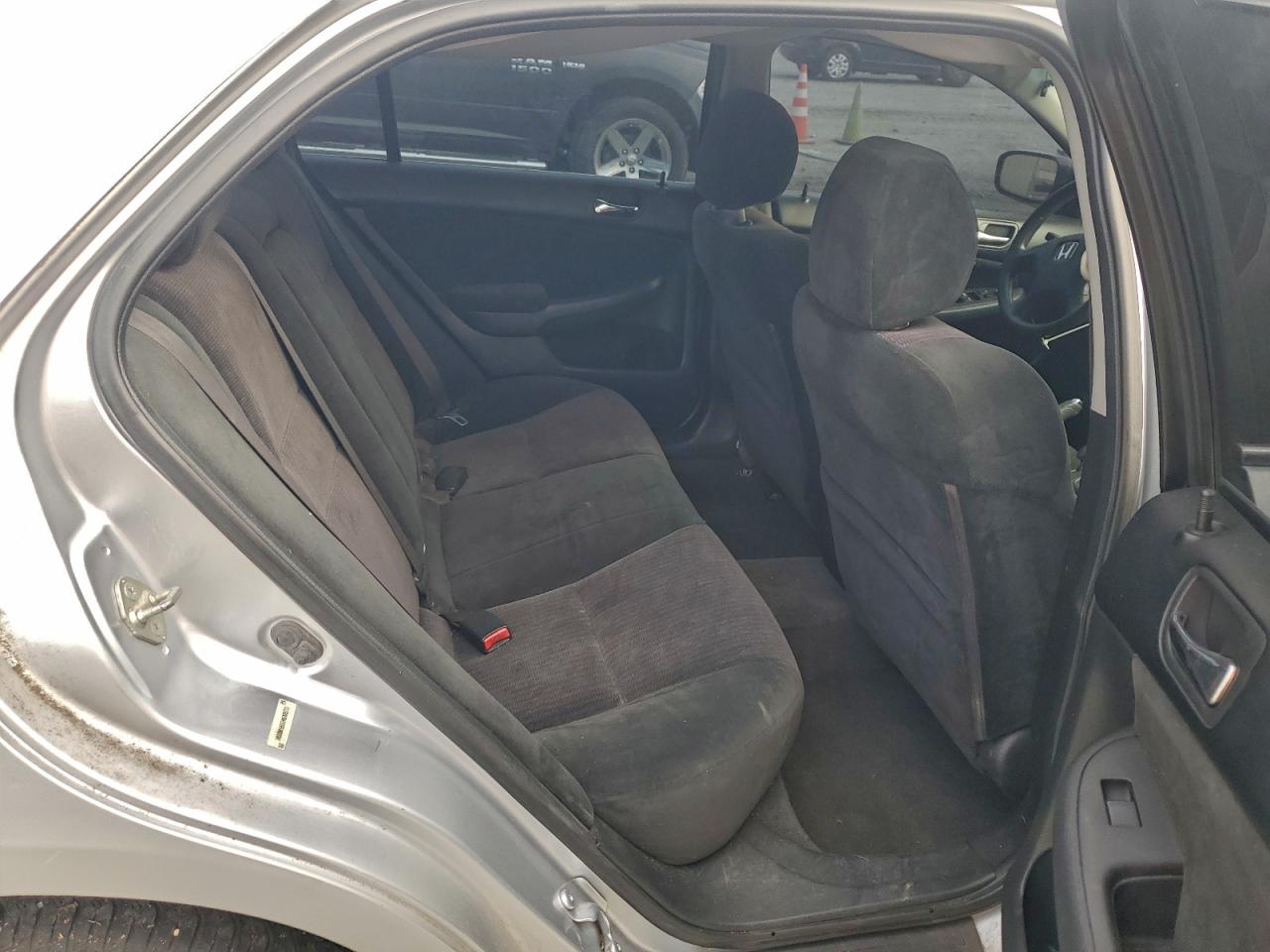 Honda Accord Lx Image 6