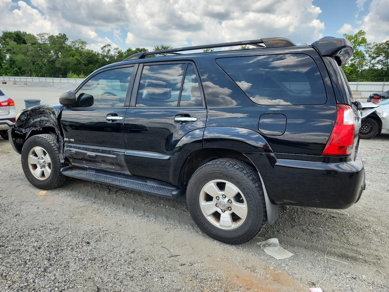 Toyota 4Runner Sr5 Image 4