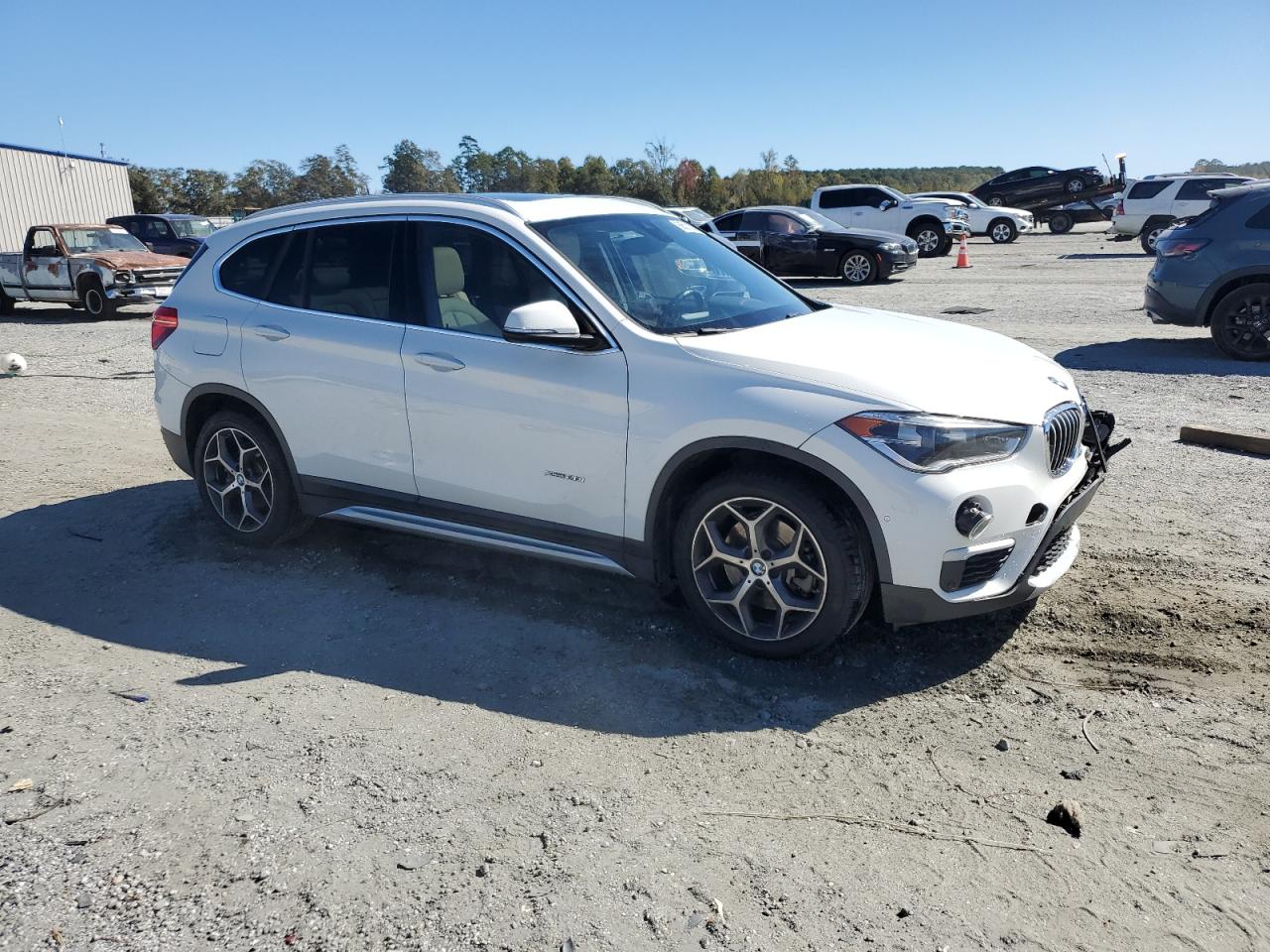 BMW X Series Xdrive28i Image 2