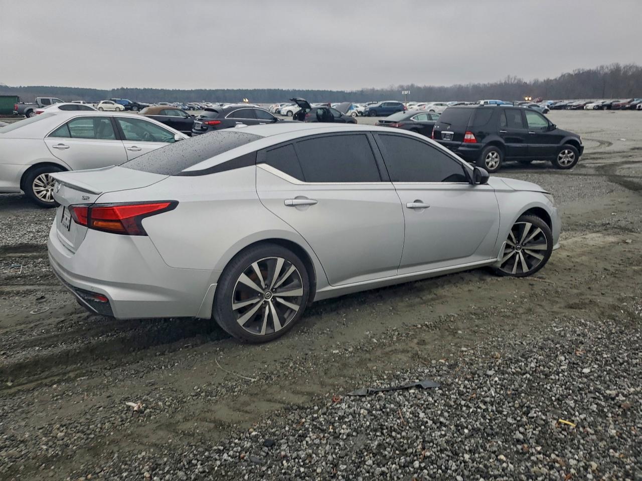 Nissan Altima Sr Image 5