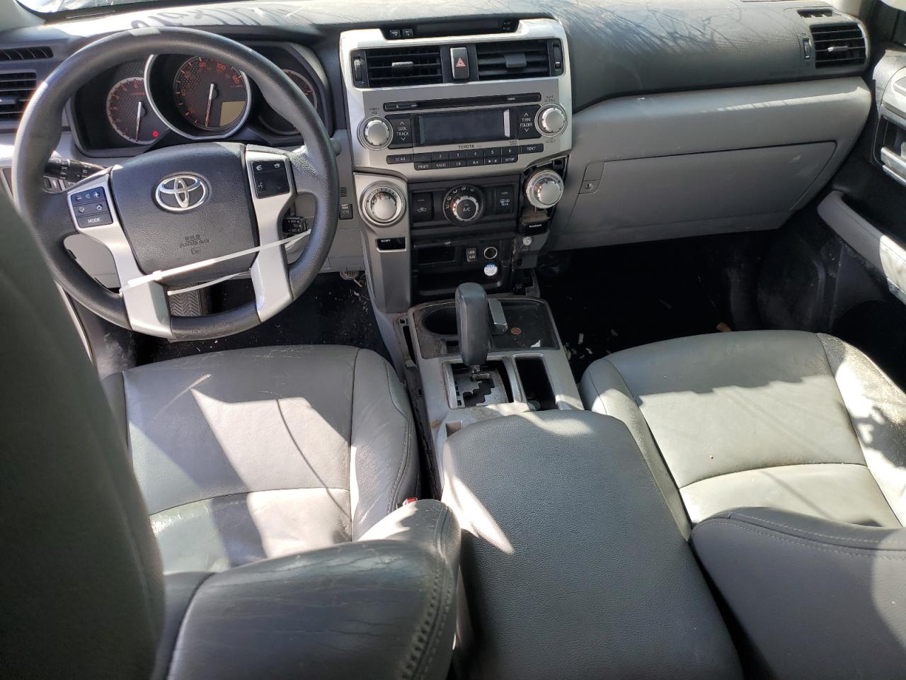 Toyota 4Runner Sr5 Image 5