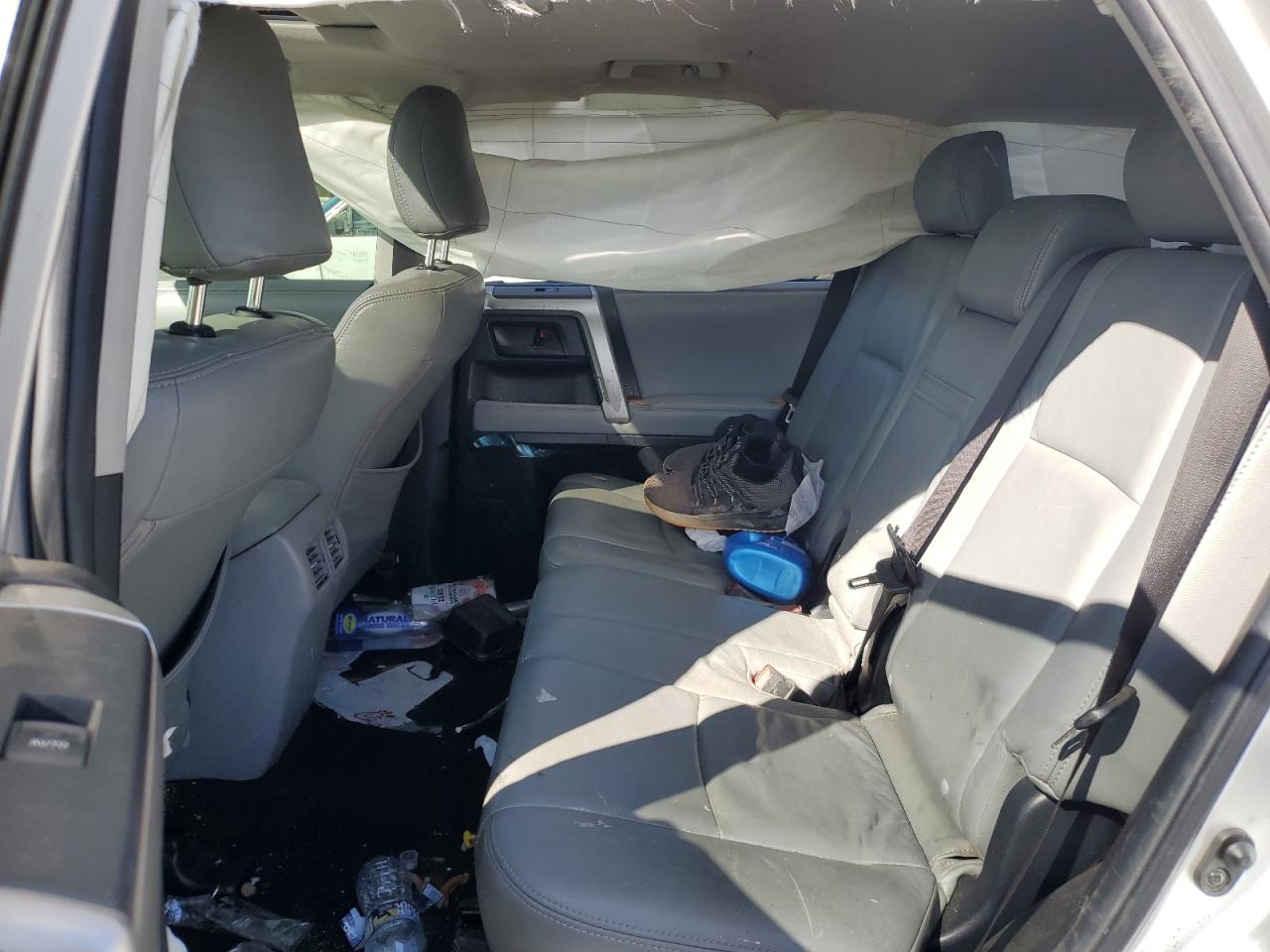 Toyota 4Runner Sr5 Image 4