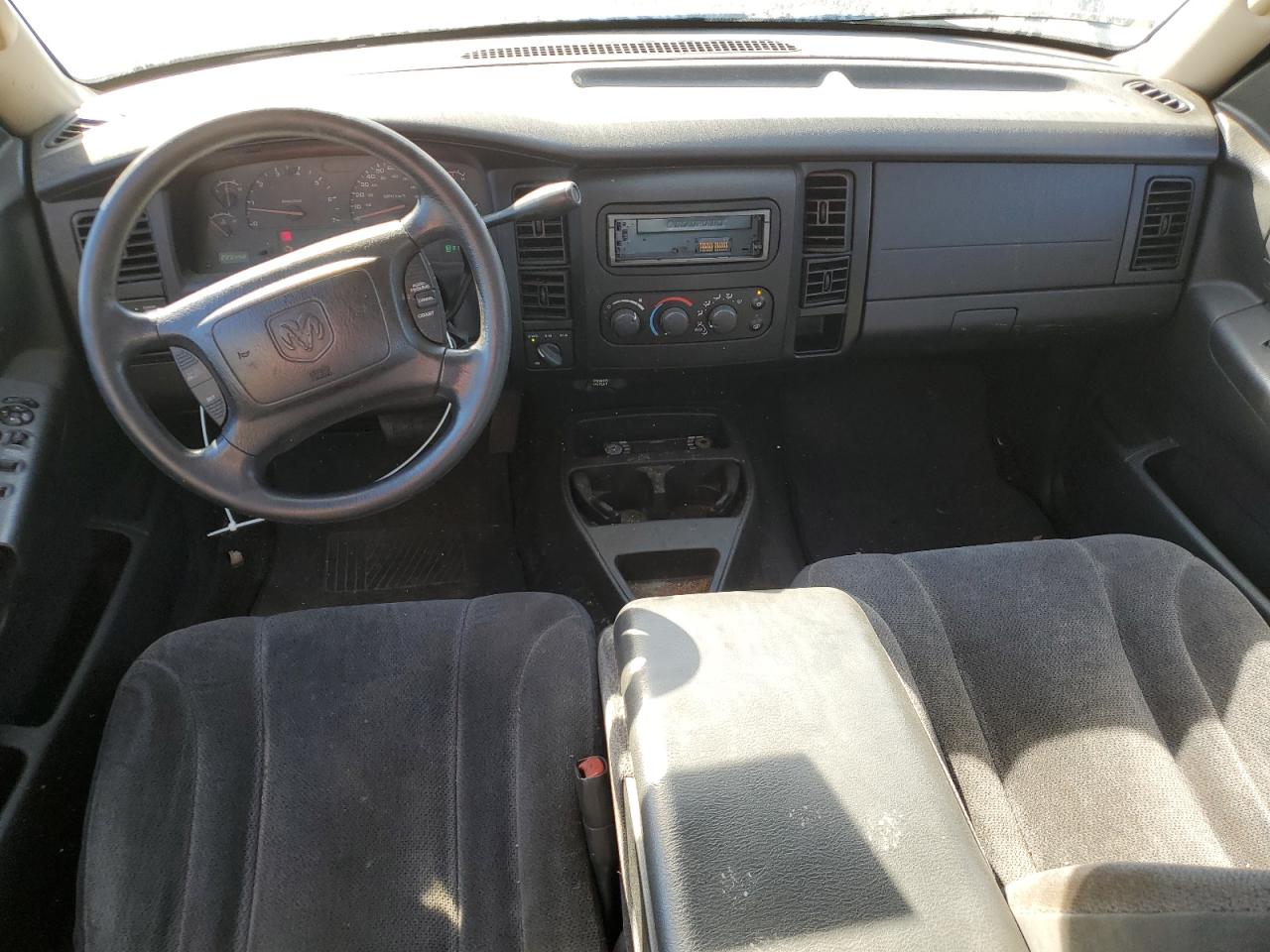 Dodge Dakota Quad Slt Image 2