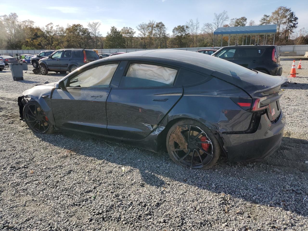 Tesla Model 3 Image 9