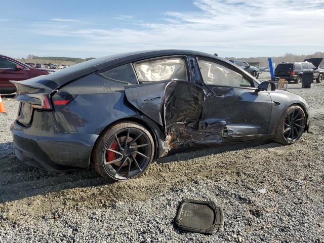 Tesla Model 3 Image 11