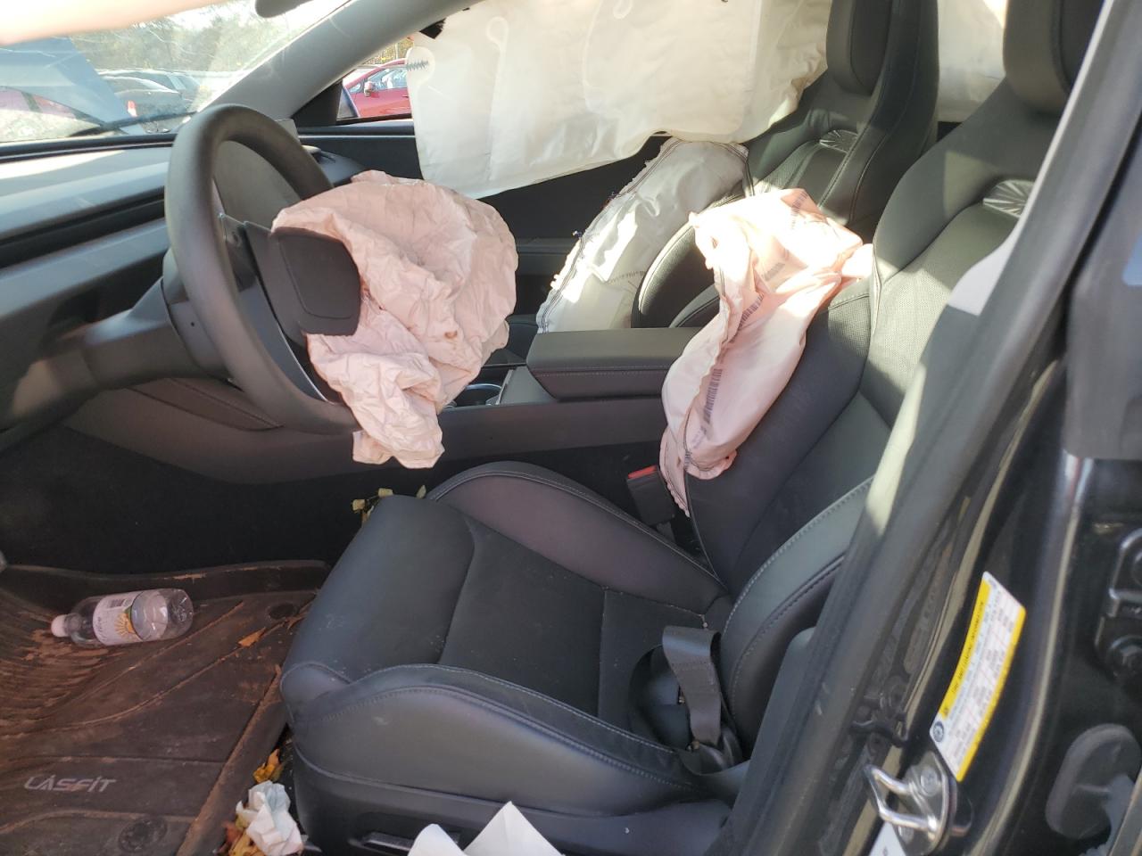 Tesla Model 3 Image 2