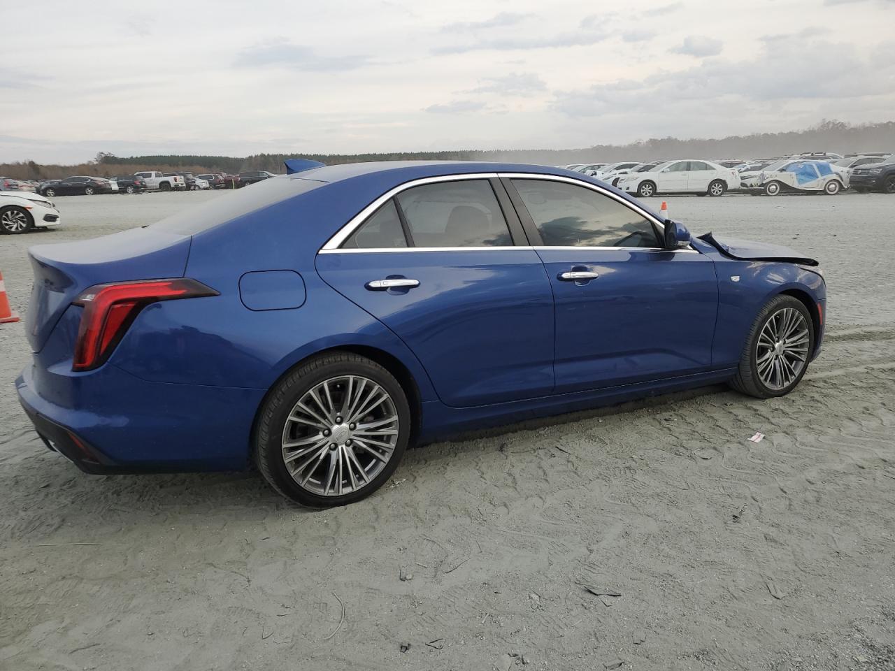 Cadillac CT4 Premium Luxury Image 10