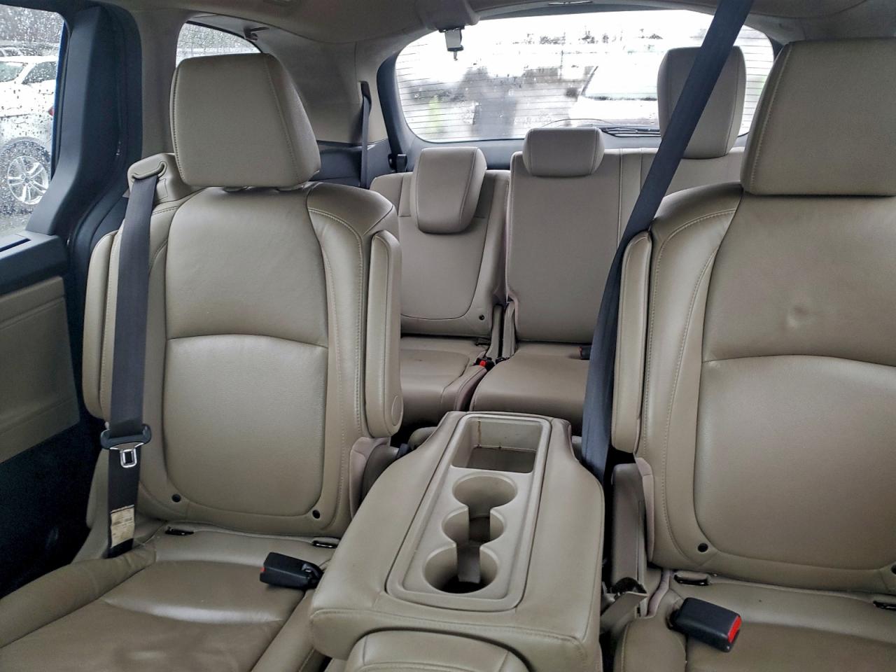 Honda Odyssey Exl Image 3