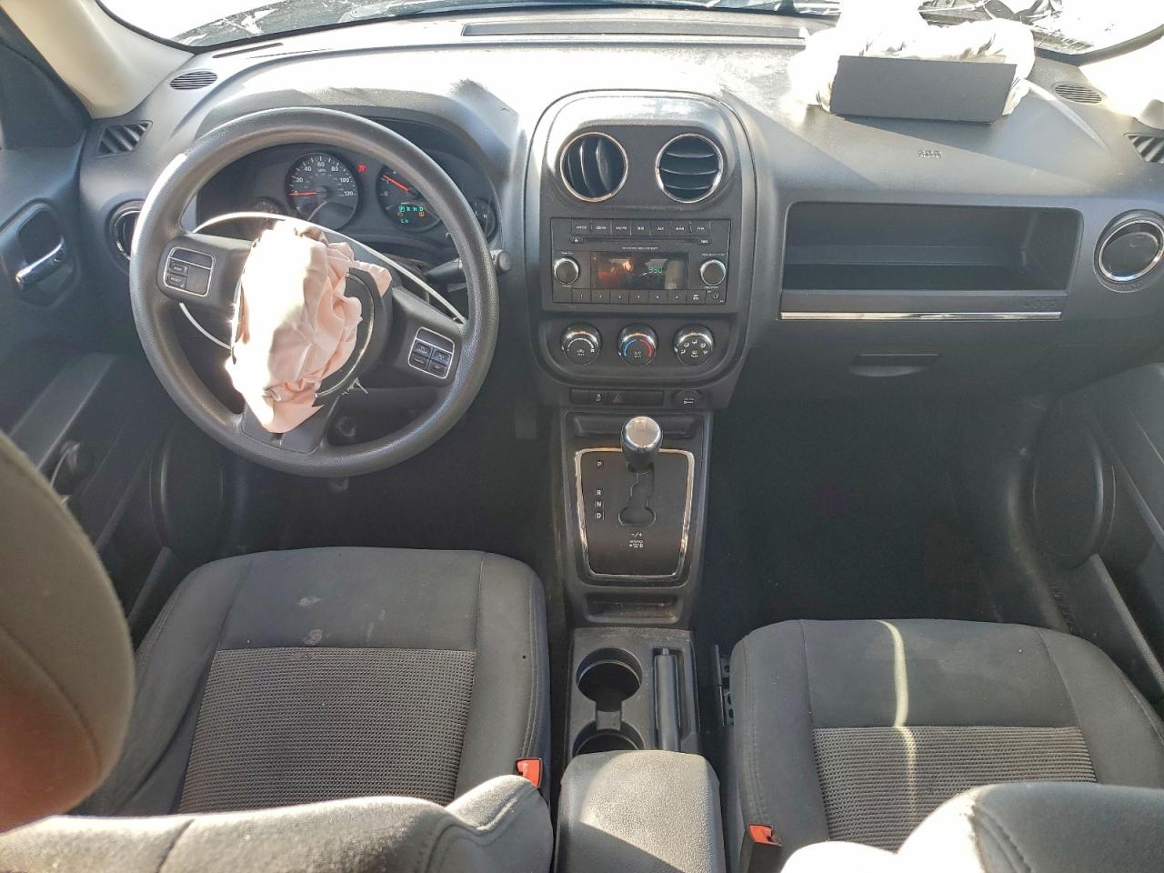 Jeep Patriot Sport Image 2