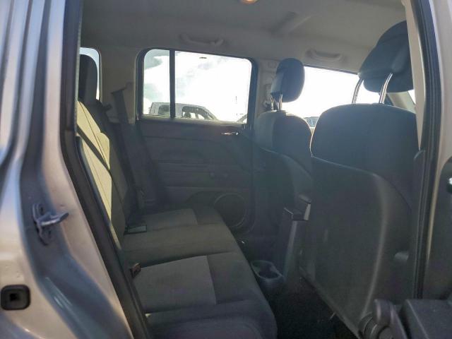 Jeep Patriot Sport Image 6