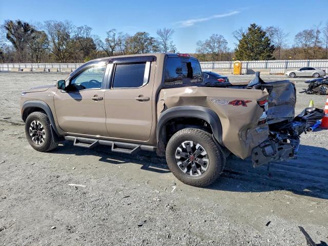 Nissan Frontier S Image 2